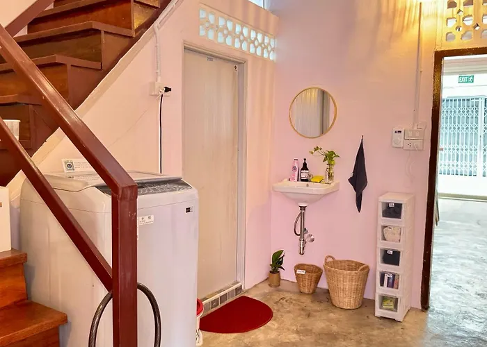 Baan Yentafo - Pink House 2nd Floor *