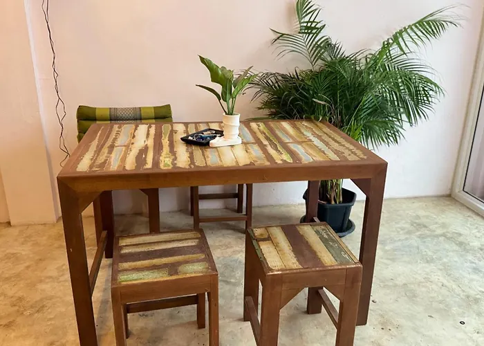 Hostel Baan Yentafo - Pink House 2nd Floor Bangkok